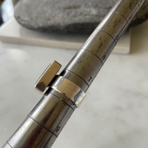 Vintage Christin Wolf Onyx Ring - Picture 5 of 13